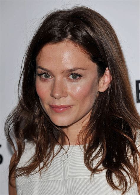 Financial Standing of Anna Friel