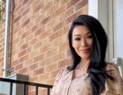 Find out Phuong Kubacki's age, height, and figure