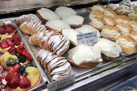 Finding the Ideal Pastry Shop to Satisfy Your Desires