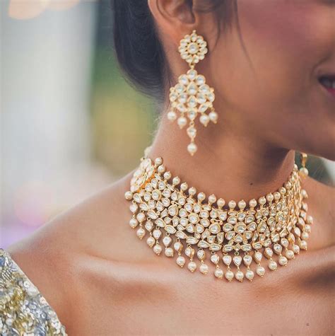 Finding the Perfect Gold Necklace for Every Occasion