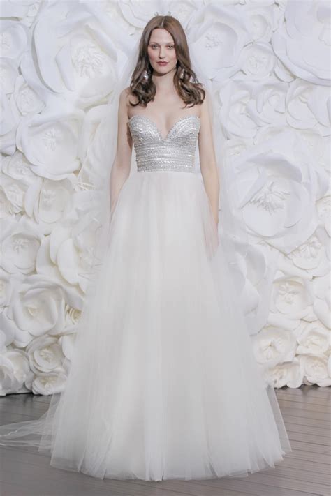 From Classic to Contemporary: Trends in White Wedding Gown Designs