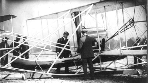 From Leonardo da Vinci to the Wright Brothers: Pioneers of Aviation