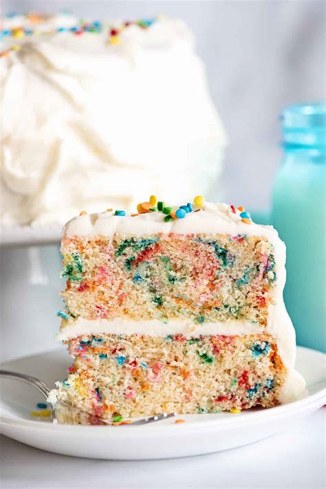 From Scratch or Pre-Made: Which Is the Best Cake Mix?