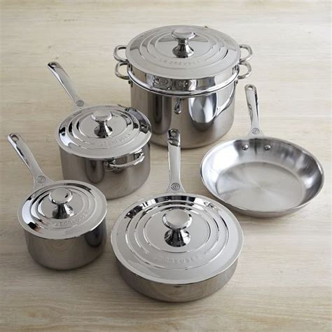 From Stovetop to Table: The Versatility of Contemporary Cookware in Meal Presentation