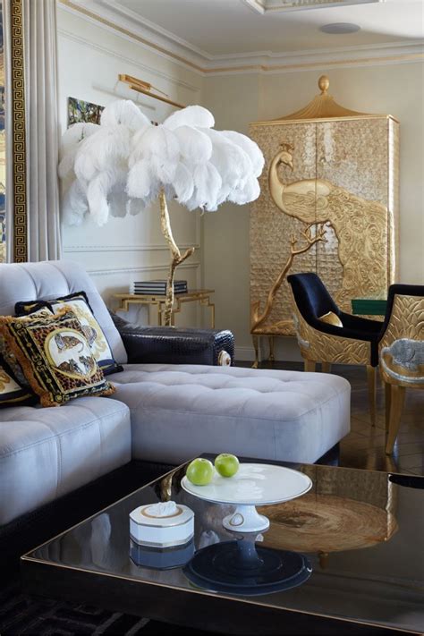 Furniture Selection: Discovering Pieces that Enhance the Richness of the Golden Aesthetic