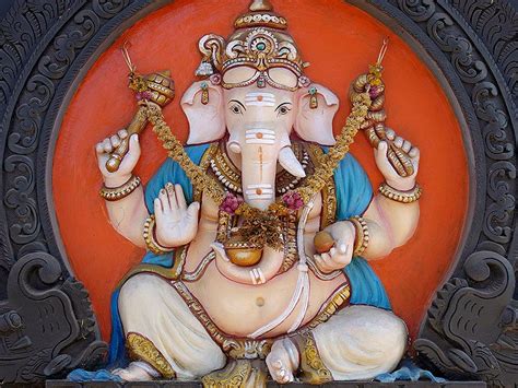 Ganesh in Hinduism: Exploring the Religion's Beliefs and Practices