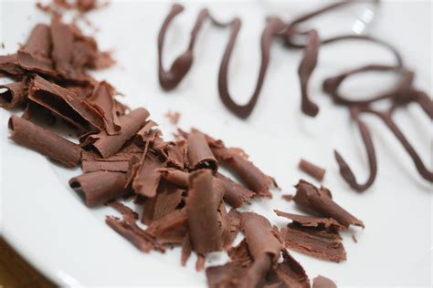 Garnishing with a Touch of Indulgence: Chocolate Shavings