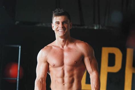 Get to know Rob Lipsett's Workout Routine and Diet Plan