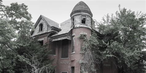 Ghostly Encounters: Tales of Haunted Derelict Dwellings