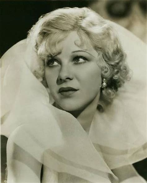 Glenda Farrell: A Rising Star in Hollywood