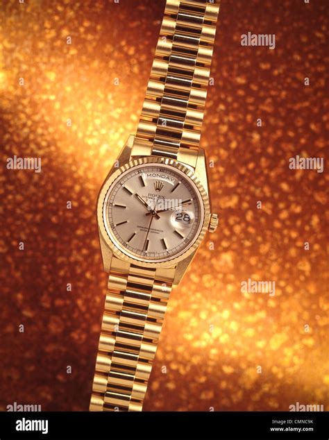 Gold Watches as Status Symbols: Their Impact on Personal and Professional Lives