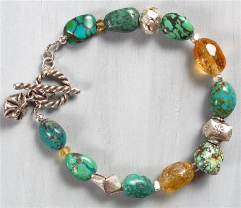 Handcrafted Vs. Factory-Made: The Artistry and Authenticity of Turquoise Bracelets