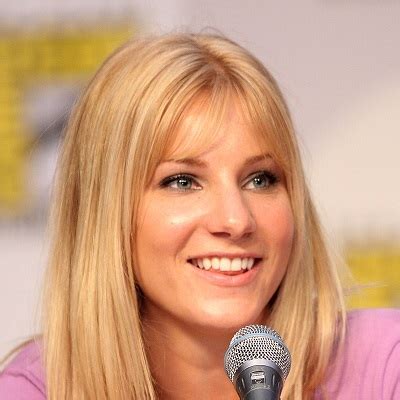 Heather Morris' Age and Height