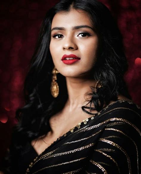 Hebah Patel's Age and Personal Life