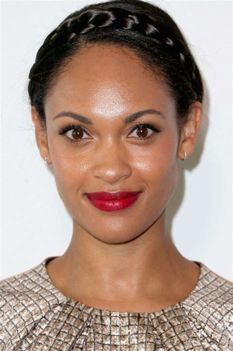 Height and Physical Appearance of Cynthia Addai Robinson