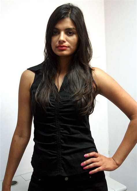 Highlights of Sonali Raut's Top Films & TV Shows