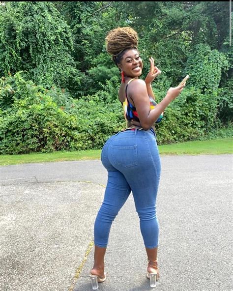 How the Big Booty Goddess Redefines Beauty Standards