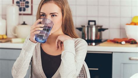 Hydration: Sustaining Adequate Fluid Levels for Efficient Digestion