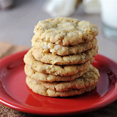 Indulge in Gluten-Free Goodness with Chewy Oatmeal Coconut Cookies