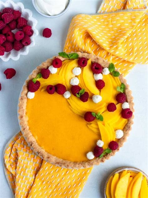 Indulgent mango desserts for sugar enthusiasts