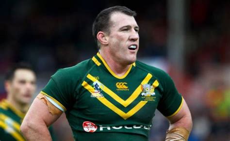 Information about Paul Gallen's Birth Date and Stature