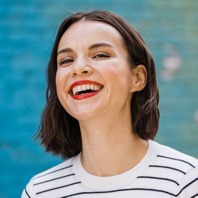 Ingrid Nilsen's Estimated Net Worth