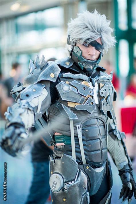 Insider Tips from a Renowned Costume Artist for Future Cosplayers