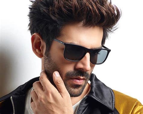 Insights into Kartik Aaryan's Personal Life