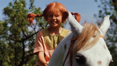 Insights into Pippi's Personal Life and Hobbies