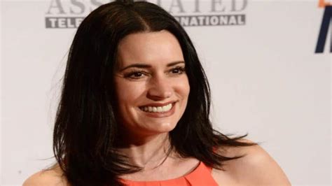 Interesting Facts About Paget Brewster's Age, Height, Figure, and Net Worth