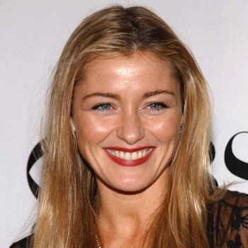 Interesting Tidbits and Fun Details about Louise Lombard