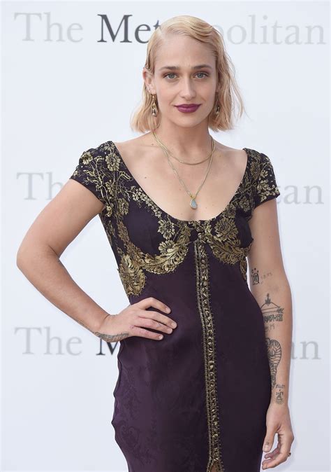 Jemima Kirke's Fashion and Style Influence