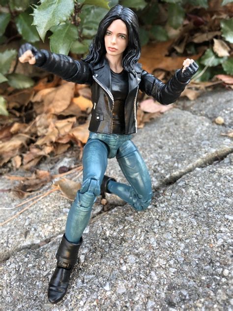 Jessica Jones's Figure: Body Measurements