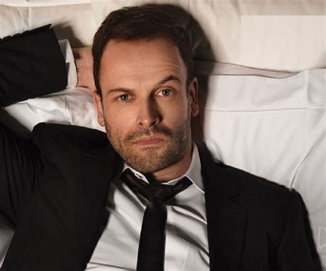 Jonny Lee Miller's Personal Life Insights