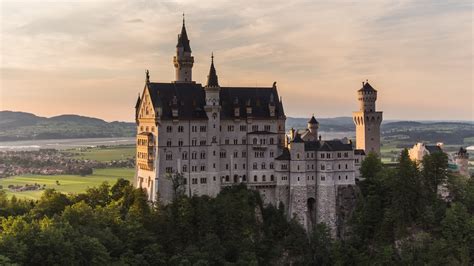 Journeying Through Famous Castles: From Europe to Asia