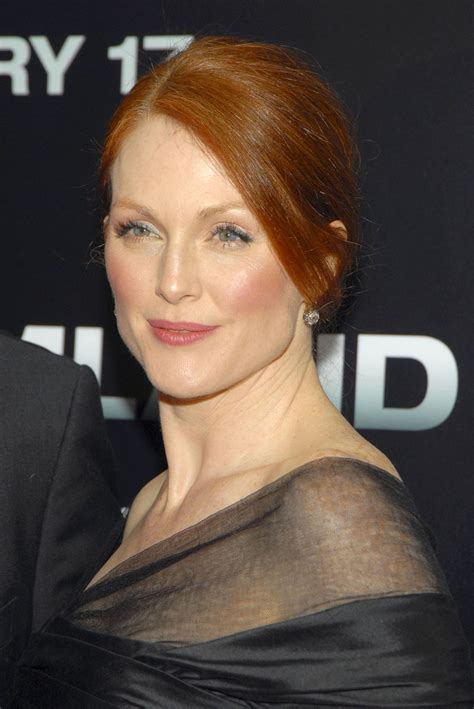 Julianne Moore: A Peek into Her Life