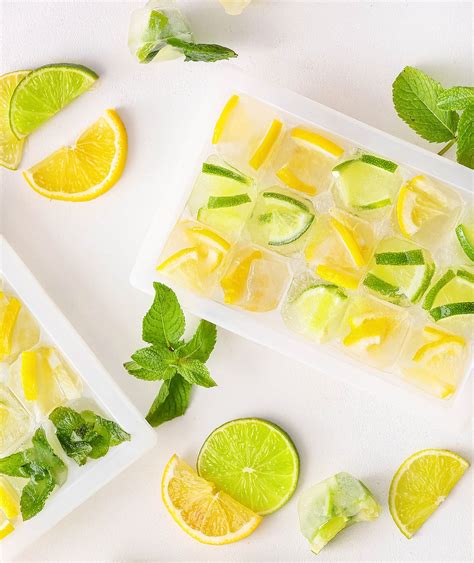 Kick It Up a Notch: Flavored Ice Cubes to Enhance Your Drinks