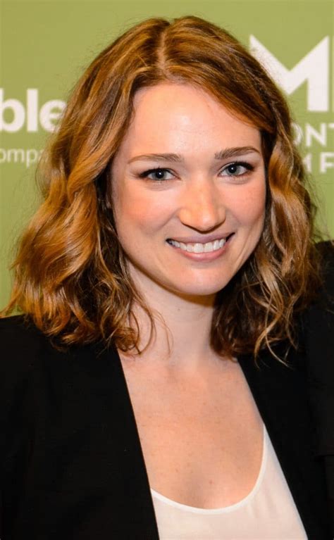 Kristen Connolly Bio