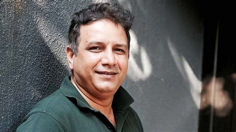 Kumud Mishra’s Impact on Indian Film and TV Industry