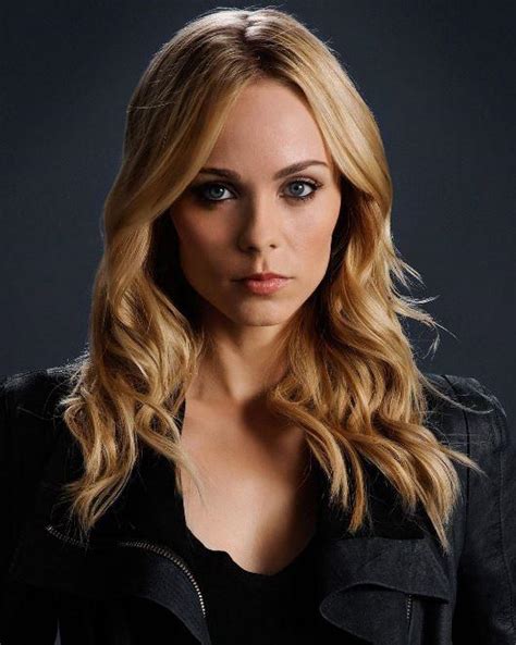 Laura Vandervoort Biography