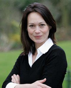 Leah Bracknell: A Brief Biography