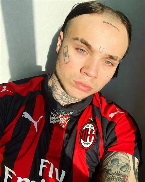 Life Stage and Personal Experience of Bexey Mar