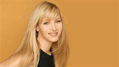 Lisa Kudrow's Physical Appearance and Measurements