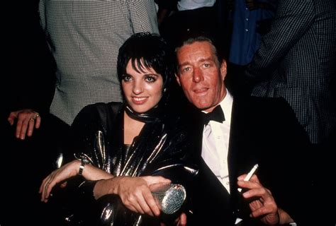 Liza Minnelli's Personal Life and Relationships