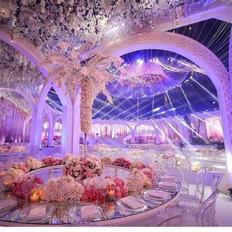 Love on Display: The Extravagant Wedding Decorations