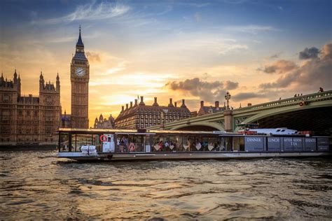 Love on the Thames: Discovering Romance through River Cruises in the Heart of London