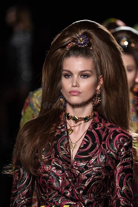 Luna Bijl's Success on the Runway