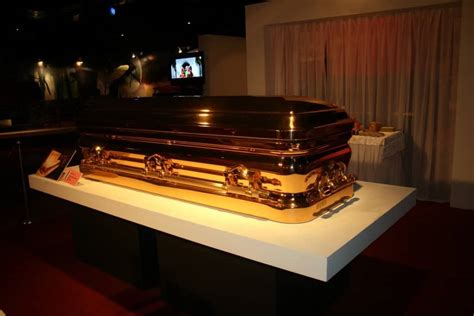 Luxury Coffins Around the World: Unique Cultural Approaches to Farewell Ceremonies