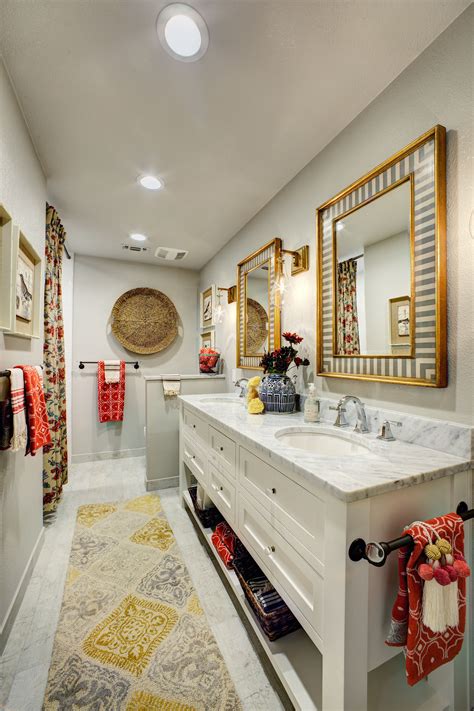 Make Your Bathroom Pop: Using Bright Colors to Bring Life to Your Space