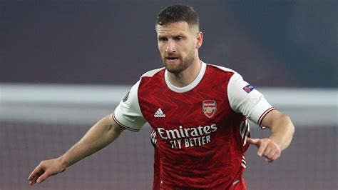 Making Sense of Shkodran Mustafi's Transfer History